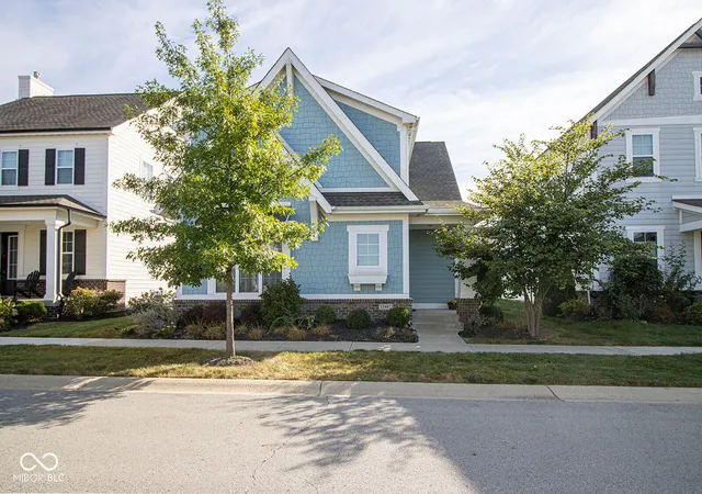Photo 2 of Single family home for sale at 15487 Heatherbank, Westfield, IN 46074 | MLS# 22119386 | Listing updated on 2026-09-22