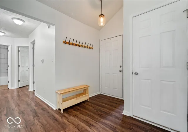Photo 3 of Single family home for sale at 11546 Jamestown Dr W, Fishers, IN 46038 | MLS# 22119416 | Listing updated on 2026-09-30