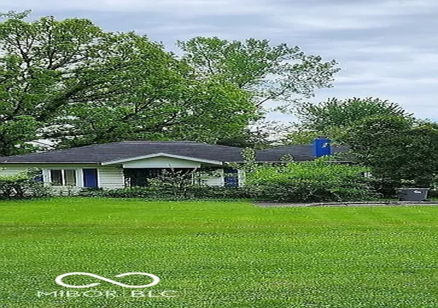 Photo 1 of Single family home for sale at 6027 W 56th Street, Indianapolis, IN 46254 | MLS# 22119613 | Listing updated on 2026-09-14