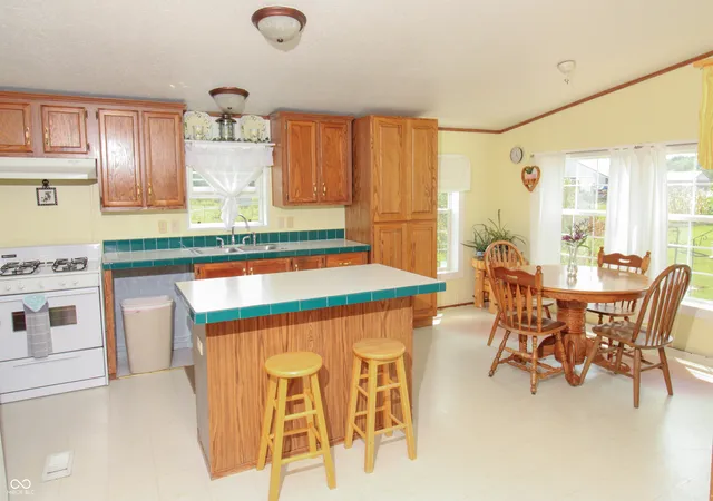 Photo 3 of Manufactured home for sale at 6875 E County Rd 1100 N, Butlerville, IN 47223 | MLS# 22119677 | Listing updated on 2026-10-09