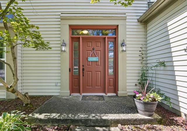 Photo 2 of Single family home for sale at 8535 Mcnutt Cir, Indianapolis, IN 46256 | MLS# 22119761 | Listing updated on 2026-10-05