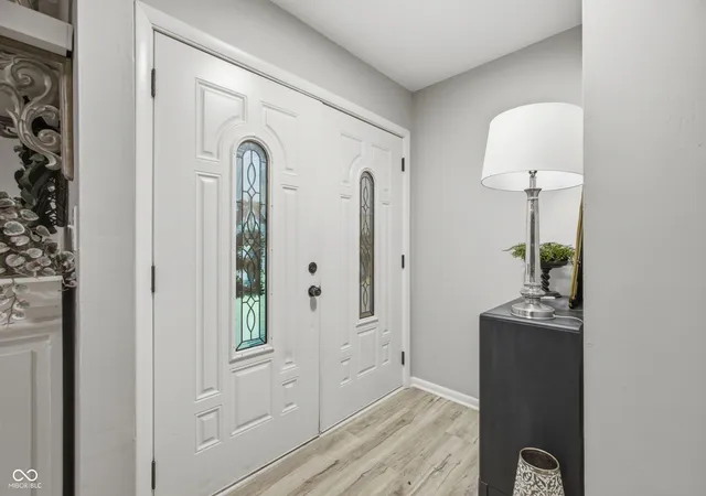 Photo 3 of Sale Pending at 8030 N Richardt Ave, Indianapolis, IN 46256 | MLS# 22120177 | Listing updated on 2026-10-01