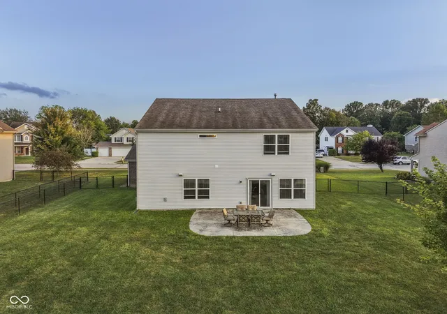 Photo 3 of Single family home for sale at 88 Vermilian Dr, Whiteland, IN 46184 | MLS# 22120186 | Listing updated on 2026-09-15