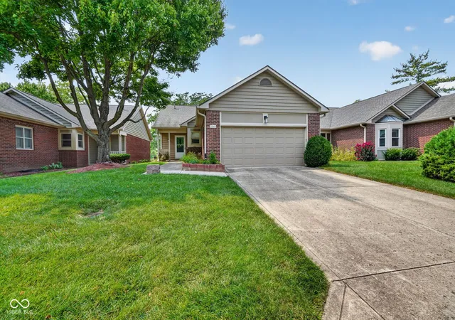 Photo 3 of Single family home for sale at 7042 Steinmeier Dr, Indianapolis, IN 46220 | MLS# 22120333 | Listing updated on 2026-09-15