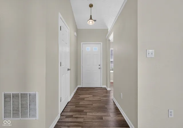 Photo 3 of Sale Pending at 5742 Ashcroft Dr, Indianapolis, IN 46221 | MLS# 22120792 | Listing updated on 2026-09-30