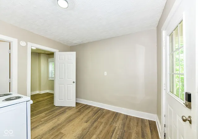 Photo 3 of Sale Pending at 2930 N Dearborn St, Indianapolis, IN 46218 | MLS# 22121036 | Listing updated on 2026-10-20