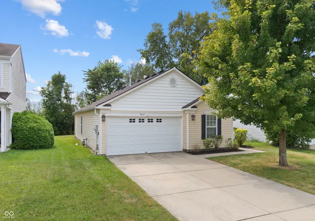 Photo 1 of Sale Pending at 9685 W Stargazer, Pendleton, IN 46064 | MLS# 22121127 | Listing updated on 2026-09-15