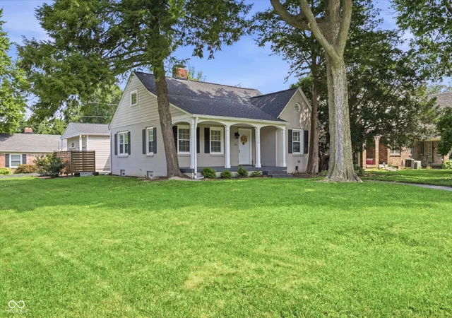 Photo 2 of Sale Pending at 1508 Kessler Boulevard East Dr, Indianapolis, IN 46220 | MLS# 22121160 | Listing updated on 2026-09-21