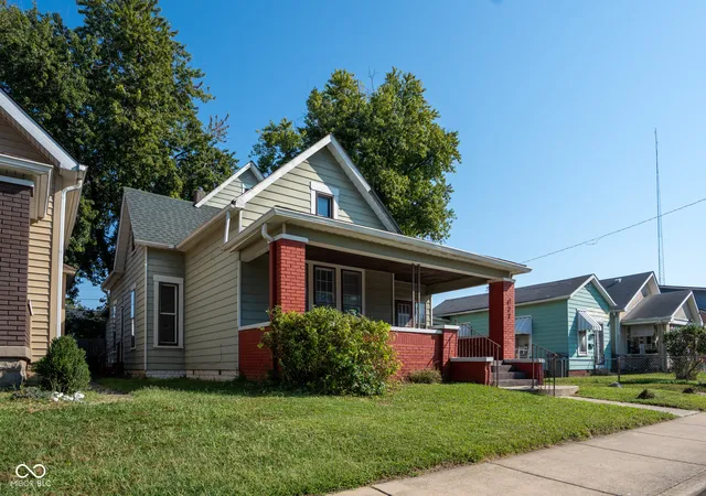 Photo 1 of Single family home for sale at 422 Orange St, Indianapolis, IN 46225 | MLS# 22121165 | Listing updated on 2026-10-06