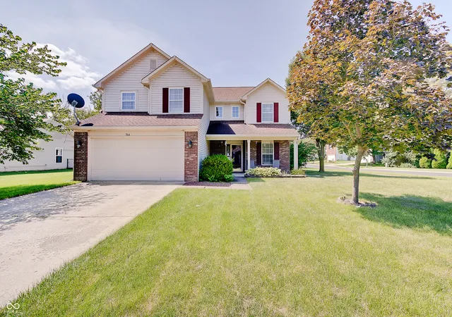 Photo 1 of Single family home for sale at 3164 Hemlock Wy, Indianapolis, IN 46203 | MLS# 22121571 | Listing updated on 2026-10-06