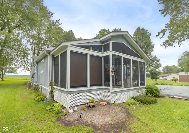 Photo 3 of Single family home for sale at 5761 S State Rd 9, Fountaintown, IN 46130 | MLS# 22121601 | Listing updated on 2026-10-07