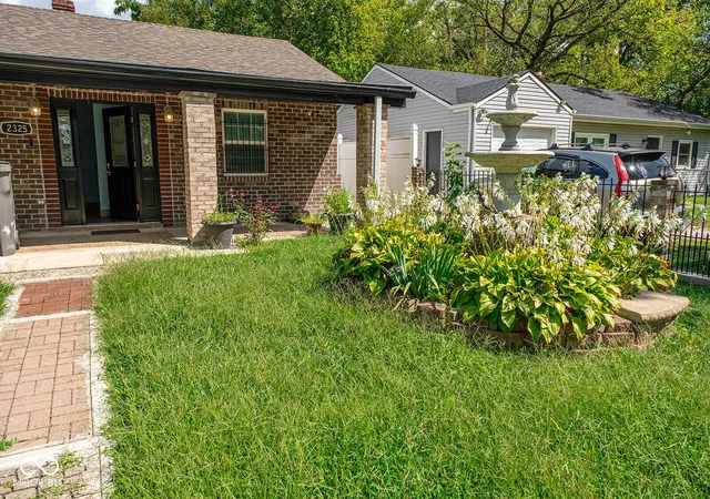 Photo 2 of Single family home for sale at 2325 N Webster Ave, Indianapolis, IN 46219 | MLS# 22121897 | Listing updated on 2026-10-02