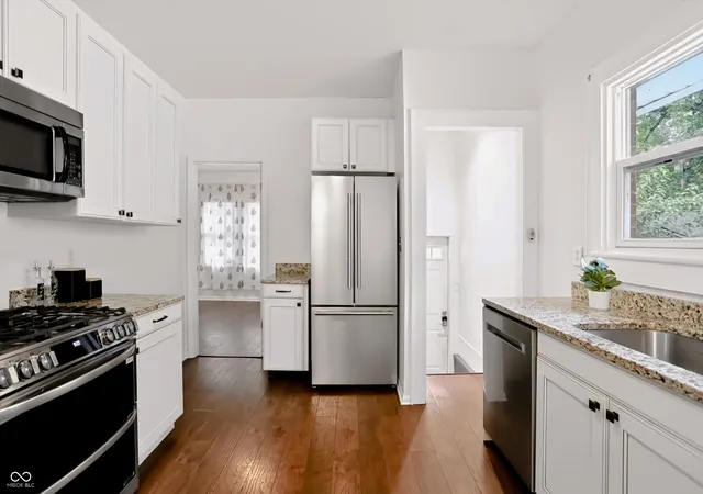 Photo 3 of Single family home for sale at 3521 Guilford Ave, Indianapolis, IN 46205 | MLS# 22121906 | Listing updated on 2026-10-25
