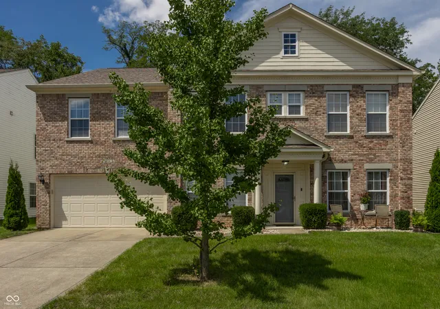 Photo 3 of Single family home for sale at 5854 Skyward Ln, Indianapolis, IN 46234 | MLS# 22122057 | Listing updated on 2026-10-09
