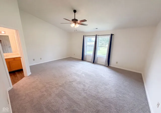Photo 3 of Single family home for sale at 9 English Grn, Westfield, IN 46074 | MLS# 22122080 | Listing updated on 2026-09-24