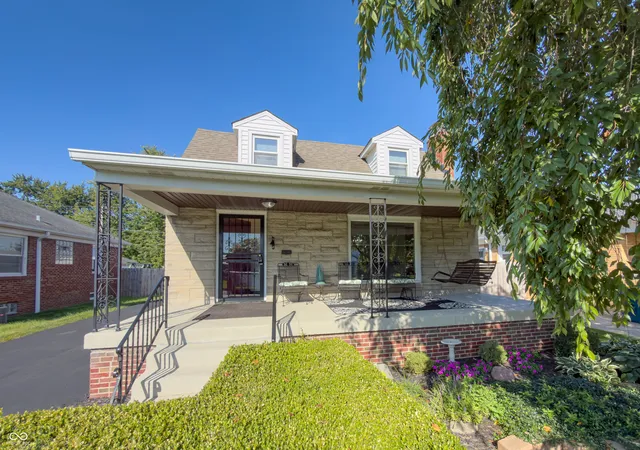 Photo 3 of Sale Pending at 1332 N Butler Ave, Indianapolis, IN 46219 | MLS# 22122102 | Listing updated on 2026-10-11