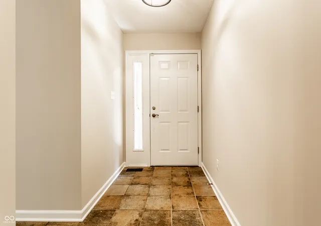 Photo 3 of Single family home for sale at 9340 W Point Pl, Indianapolis, IN 46268 | MLS# 22122258 | Listing updated on 2026-09-11