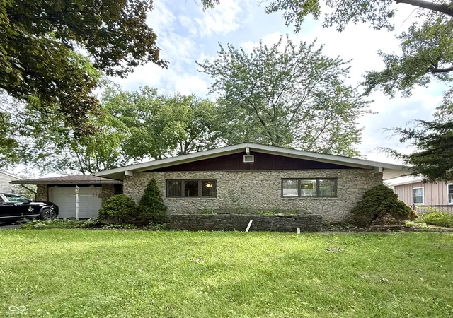 Photo 1 of Single family home for sale at 5307 W 36th St, Indianapolis, IN 46224 | MLS# 22122282 | Listing updated on 2026-10-13