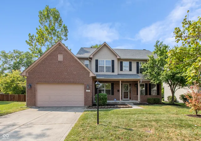 Photo 1 of Single family home for sale at 10517 Greenway Dr, Fishers, IN 46037 | MLS# 22122379 | Listing updated on 2026-09-23