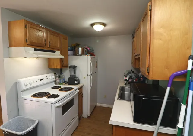 Photo 2 of Sale Pending at 412 Spann Ave, Crawfordsville, IN 47933 | MLS# 22122387 | Listing updated on 2026-09-09
