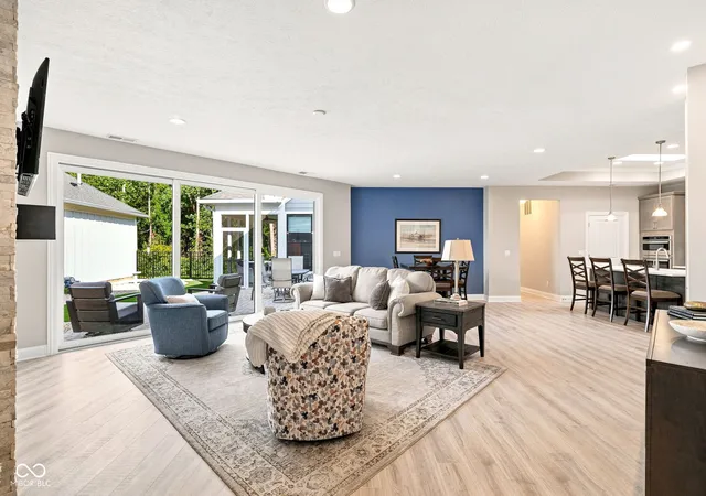 Photo 4 of Single family home for sale at 6891 Acadia Ln, Zionsville, IN 46077 | MLS# 22122450 | Listing updated on 2026-10-23