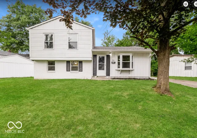 Photo 1 of Single family home for sale at 8136 Crousore Rd, Indianapolis, IN 46219 | MLS# 22122498 | Listing updated on 2026-10-21