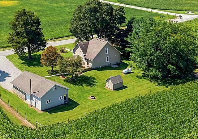 Photo 1 of Single family home for sale at 1386 E 700 N, Fortville, IN 46040 | MLS# 22122579 | Listing updated on 2026-10-01