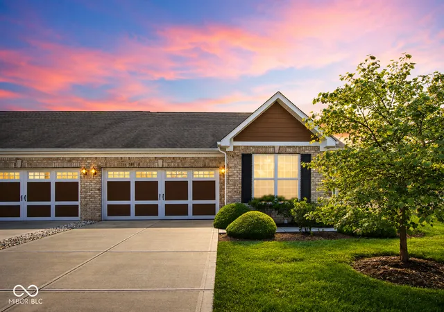 Photo 1 of Single family home for sale at 4133 Galena Dr, Avon, IN 46123 | MLS# 22122654 | Listing updated on 2026-09-10