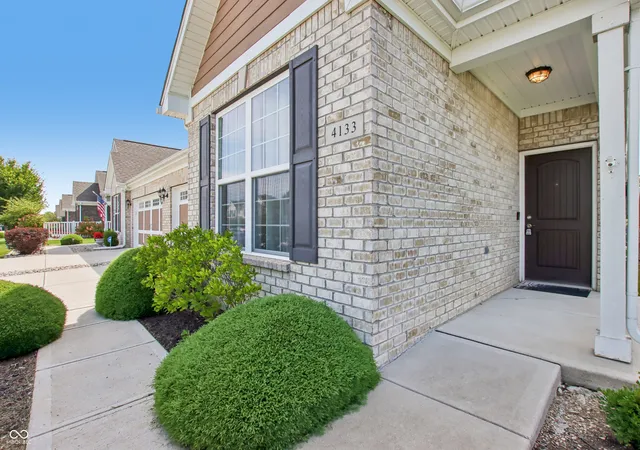 Photo 3 of Single family home for sale at 4133 Galena Dr, Avon, IN 46123 | MLS# 22122654 | Listing updated on 2026-09-10