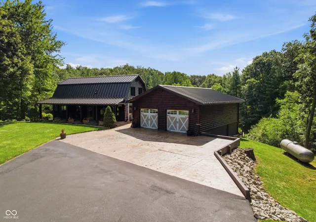 Photo 3 of Single family home for sale at 7813 W 50 S, Morgantown, IN 46160 | MLS# 22122666 | Listing updated on 2026-09-22