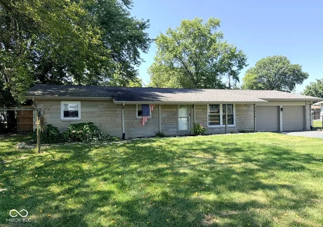Photo 1 of Single family home for sale at 4370 N 200 West, Columbus, IN 47201 | MLS# 22122783 | Listing updated on 2026-09-10
