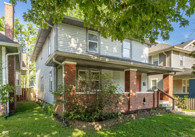 Photo 2 of Single family home for sale at 2848 N Delaware St, Indianapolis, IN 46205 | MLS# 22122801 | Listing updated on 2026-10-06