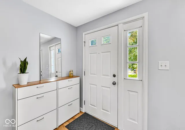Photo 3 of Sale Pending at 9442 Timber View Dr, Indianapolis, IN 46250 | MLS# 22122808 | Listing updated on 2026-10-10
