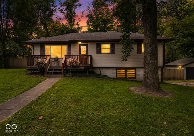 Photo 1 of Single family home for sale at 245 W Elm St, Jamestown, IN 46147 | MLS# 22122818 | Listing updated on 2026-09-23