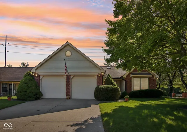 Photo 1 of Single family home for sale at 143 President Trl E, Indianapolis, IN 46229 | MLS# 22122840 | Listing updated on 2026-10-05