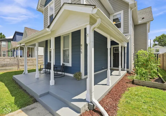 Photo 4 of Single family home for sale at 915 S State Ave, Indianapolis, IN 46203 | MLS# 22122850 | Listing updated on 2026-09-26