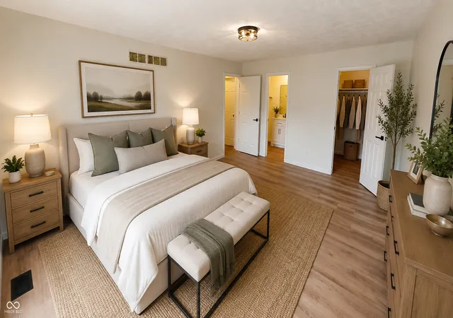Photo 4 of Condo for sale at 318 E Saint Clair St, Indianapolis, IN 46202 | MLS# 22122872 | Listing updated on 2026-10-01