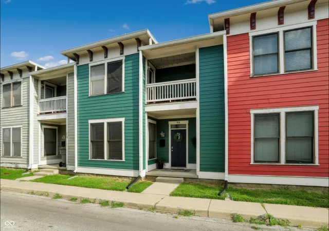 Photo 1 of Townhouse for sale at 412 E 11th Street, Indianapolis, IN 46202 | MLS# 22122905 | Listing updated on 2026-09-10