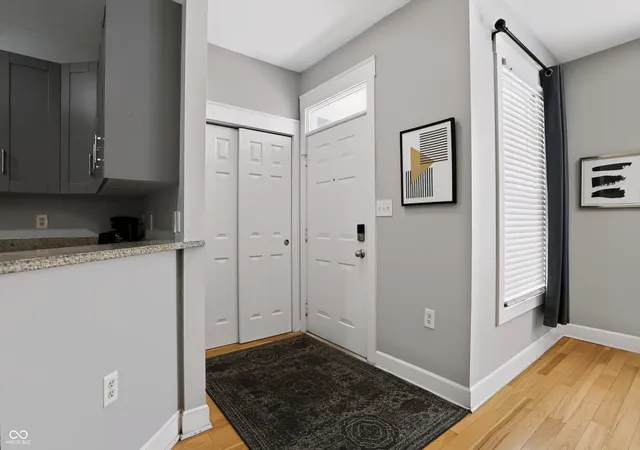 Photo 2 of Townhouse for sale at 412 E 11th Street, Indianapolis, IN 46202 | MLS# 22122905 | Listing updated on 2026-09-10