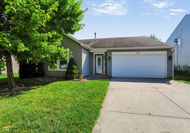 Photo 2 of Single family home for sale at 8233 Crackling Ln, Indianapolis, IN 46259 | MLS# 22122920 | Listing updated on 2026-09-24