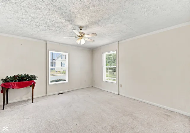 Photo 4 of Single family home for sale at 205 Baldwin St, Greenfield, IN 46140 | MLS# 22122956 | Listing updated on 2026-10-07