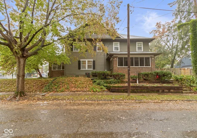 Photo 2 of Multi family home for sale at 539 E 53rd St, Indianapolis, IN 46220 | MLS# 22122959 | Listing updated on 2026-10-28