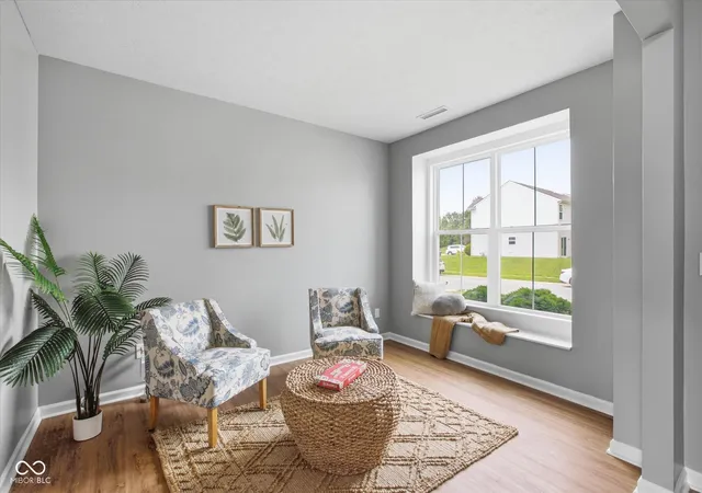 Photo 2 of Single family home for sale at 10317 Pintail Ln, Indianapolis, IN 46239 | MLS# 22123024 | Listing updated on 2026-10-05