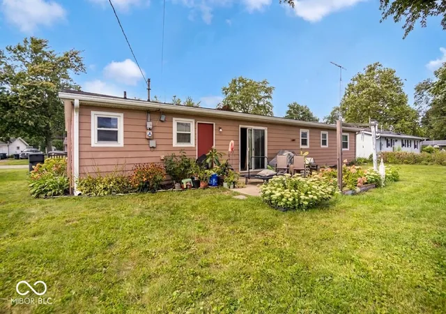 Photo 25 of Single family home for sale at 1709 W Woodmont, Muncie, IN 47304 | MLS# 22123054 | Listing updated on 2026-10-05