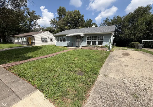 Photo 1 of Single family home for sale at 1453 E Lynn Dr, Indianapolis, IN 46202 | MLS# 22123210 | Listing updated on 2026-10-29