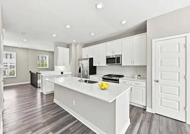 Photo 1 of Townhouse for sale at 6863 Equality Blvd, Carmel, IN 46033 | MLS# 22123248 | Listing updated on 2026-09-10