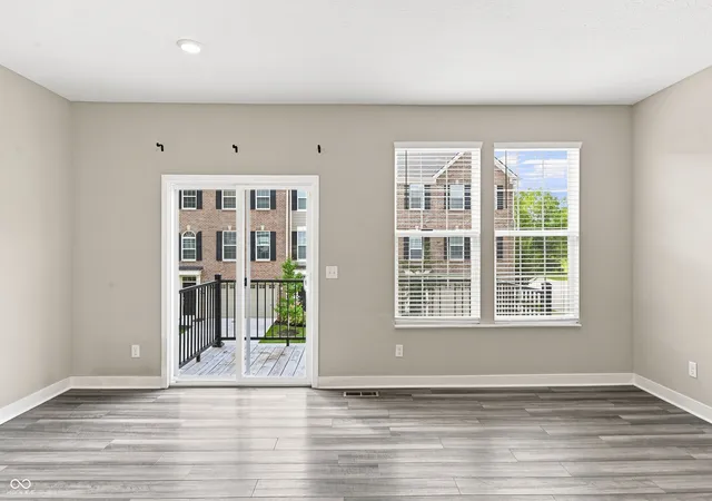 Photo 4 of Townhouse for sale at 6863 Equality Blvd, Carmel, IN 46033 | MLS# 22123248 | Listing updated on 2026-09-10