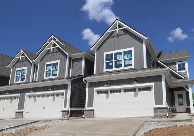 Photo 1 of Townhouse for sale at 12578 Cattle Ridge Dr, Noblesville, IN 46060 | MLS# 22123261 | Listing updated on 2026-09-29