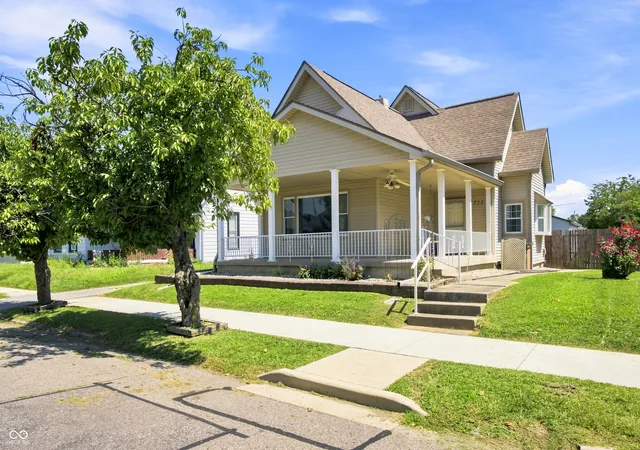Photo 1 of Single family home for sale at 1721 Cottage Ave, Columbus, IN 47201 | MLS# 22123296 | Listing updated on 2026-09-22