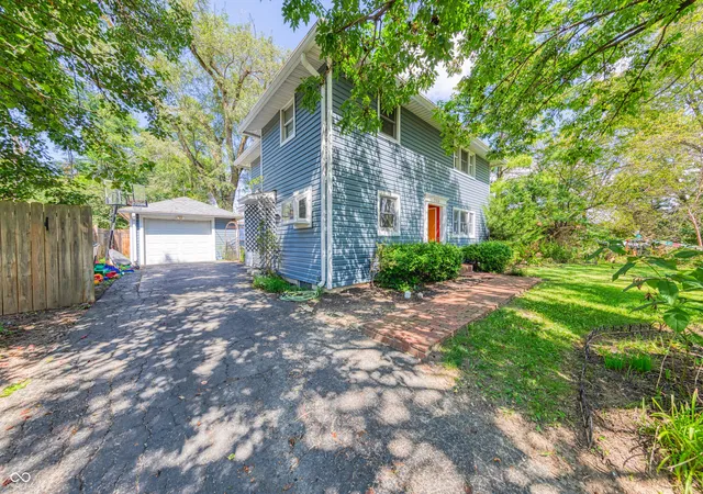 Photo 3 of Single family home for sale at 3116 W Torquay Rd, Muncie, IN 47304 | MLS# 22123306 | Listing updated on 2026-09-24